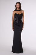 Robe longue ajustée sans bretelles semi-formelle