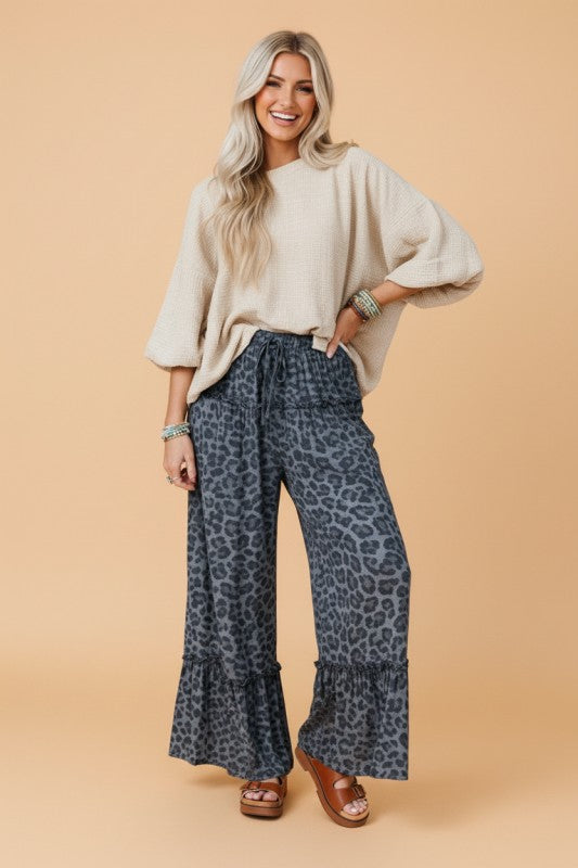 Pantalon large imprimé léopard à taille froncée